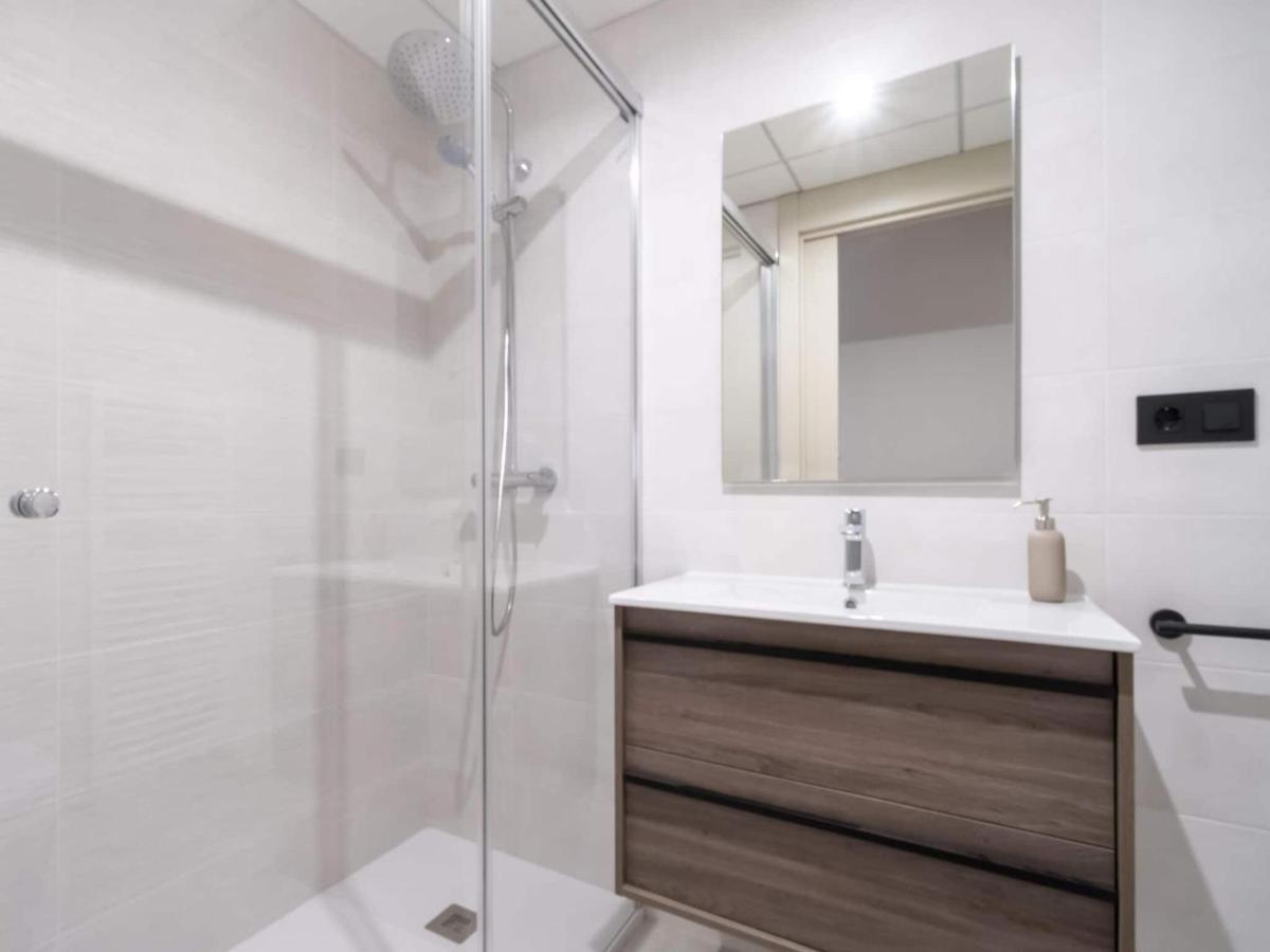 Belvilla By Oyo Nice Apartment In เบนาสเก ภายนอก รูปภาพ